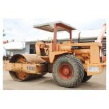 Case W1102 D Vibratory Smooth Drum Roller