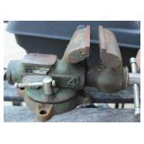 Swiveling Anvil 4" Vise - Duracraft MV-440 very good condition
