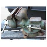 Swiveling Anvil 4" Vise - Duracraft MV-440 very good condition