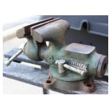 Swiveling Anvil 4" Vise - Duracraft MV-440 very good condition