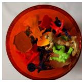 40 Piece Marvel Avengers Dioramas - Plastic