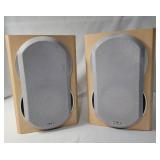 Pair of Philips Bookshelf Speakers ,   FWB-M530/17 Maple Wood.  Very Nice Shape