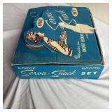 8 Piece Anchor Hocking Snack Plates with Cups - Glass with box