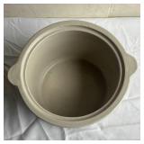 RAP.CO Roseville Ohio USA Crock with Lid 7"