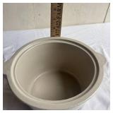 RAP.CO Roseville Ohio USA Crock with Lid 7"