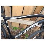 Schwinn Glenwood Hybrid Bike in Black