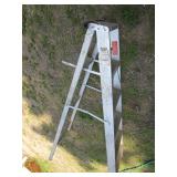 Aluminum Step Ladder