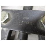 Steering Wheel Puller, Pulley Remover