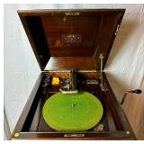 Antique Victor VV-XI 741705 Hand Crank Victorola Record Player Phonograph