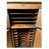 Antique Victor VV-XI 741705 Hand Crank Victorola Record Player Phonograph