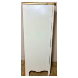 Vintage French Provincial Style Lingerie Chest - 5 Drawers