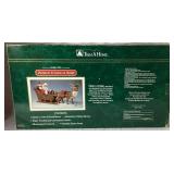 Holiday Animated Figures