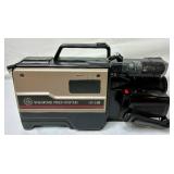GE VHS Movie One-Piece Camera/Recorder, Model 9-9605, accessories and bag