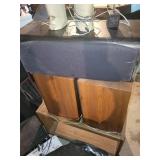 Vintage Infinity Stereo Speaker Set with VAIO Satellite Speakers