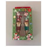 Set of 4 Christmas Holly Dinner Plates and 1 Holiday Serving Platter