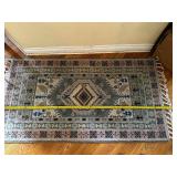 Handmade Woolen Area Rug with Geometric Design