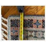 Handmade Woolen Area Rug with Geometric Design