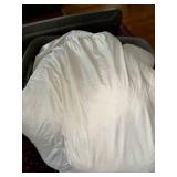 60x80 Queen Size White Goose Down Comforter by Pillowtex
