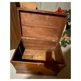 Vintage Wood Storage Chest 24 x 16