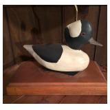 Vintage Rustic Duck Motif Lamp