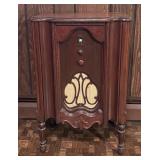 Vintage 1931 RCA Victor Superette Radio Cabinet