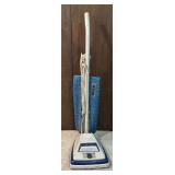 Eureka Vibra-Groomer II Upright Vacuum Model: 1455A
