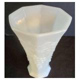 Versatile Glass Vase Selection