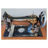 Vintage Singer Sewing Machine in Cabinet