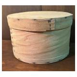 Wooden Round Shaker Style Box