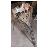 Rigid Tristand Portable Chain Vice