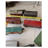 Collection of Lionel Model Trains with Accessories and Books - LOC191