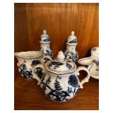 Set of Blue Danube Porcelain Pieces with Floral Pattern