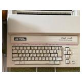 Lot of 4 Vintage Electric Typewriters and Word Processors incl Brother Desktop Publisher