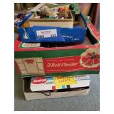 Vintage Assorted Christmas Light Bulbs and Vintage Twinkling 3 Bell Cluster Set