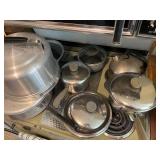 Assorted Kitchen Cookware and Appliance Set