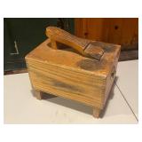 Vintage Griffin Shinmaster Shoe Shine Box with Accessories