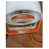 Mixed Home Grooming and Cleaning Set with Mirror Light and Accessories