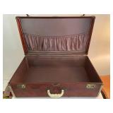 Vintage Red Hard-Shell Suitcase with Cream Handle