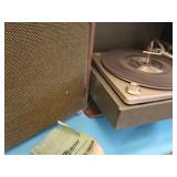 ZENITH HI FI 6 SPEAKER STEREOPHONIC SOLID STATE RECORD PLAYER