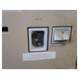 VINTAGE MACINTOSH SE COMPUTER