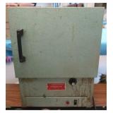 VINTAGE LABORATORY OVEN