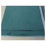 GREEN METAL DESK AND PAPERCUTTER