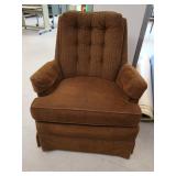 BROWN RECLINER