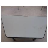 ADJUSTABLE CHILDRENS TABLE