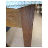 SOLID WOOD TABLE