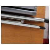 DA-LITE EDUCATOR SCREEN BUILT IN TRIPOD