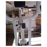 LIFE FITNESS CHEST PRESS