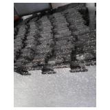 INTERLOCKING FLOOR MATS