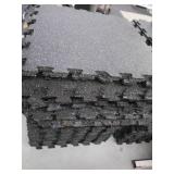 INTERLOCKING FLOOR MATS