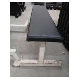 2 PIECES OF RANDOM WEIGHT ROOM EQUIPMENT